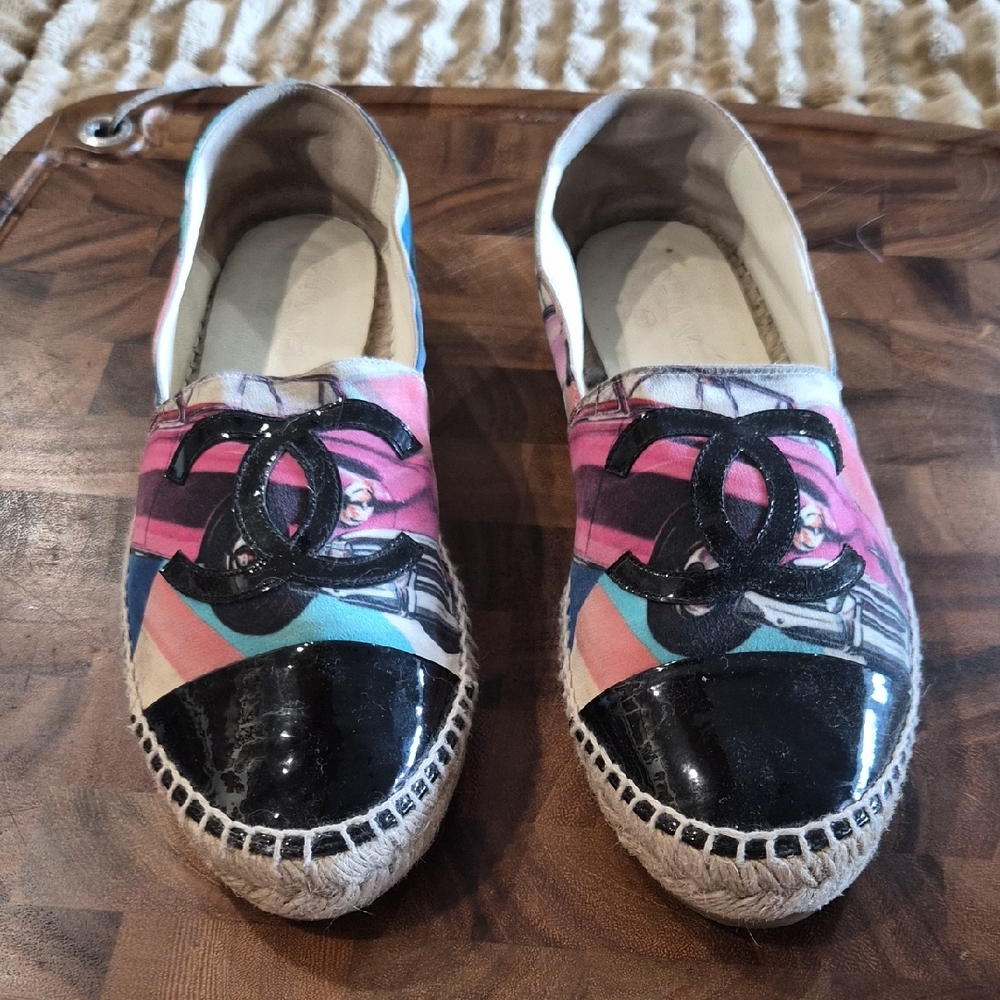 CHANEL Multicolor Canvas Espadrilles with Black Patent Toe